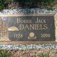 Bobby DANIELS